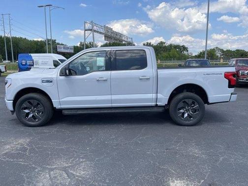 Space White Metallic 2025 Ford F-150 Lightning Flash