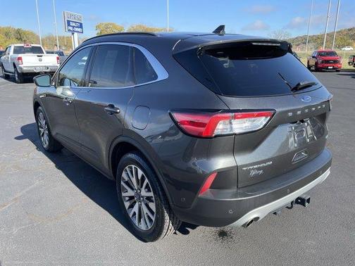 2020 Ford Escape Titanium