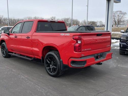 2022 Chevrolet Silverado 1500 Custom