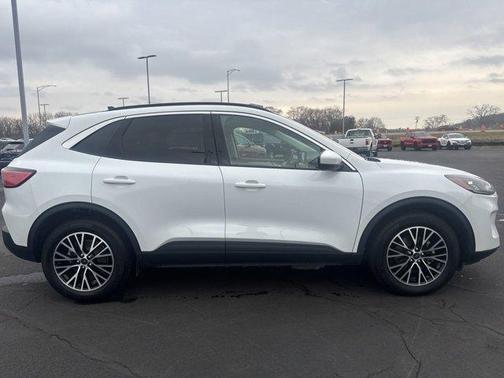 2022 Ford Escape PHEV SEL