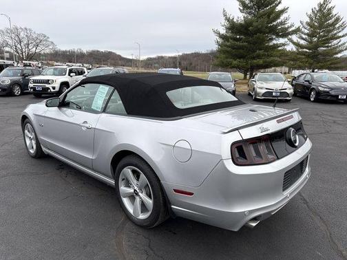 2013 Ford Mustang GT Premium