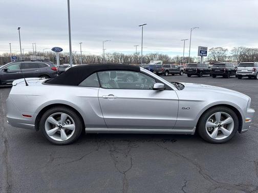 2013 Ford Mustang GT Premium