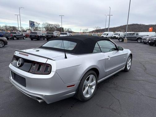 2013 Ford Mustang GT Premium