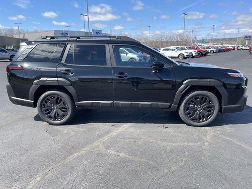 Crystal Black Pearl 2026 Subaru Outback Limited XT