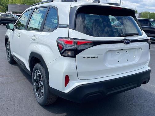 Crystal White Pearl 2026 Subaru Forester