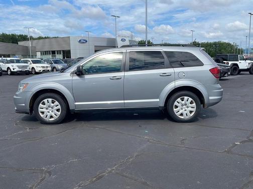 Billet Silver Metallic Clearcoat 2016 Dodge Journey SE
