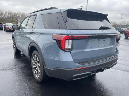 Vapor Blue Metallic 2026 Ford Explorer ST-Line