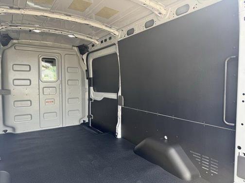 2025 Ford Transit-250 148 WB Medium Roof Cargo