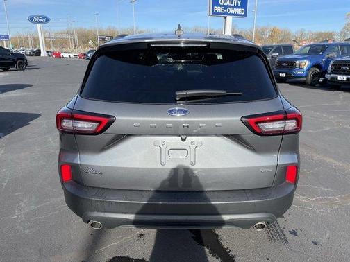 2025 Ford Escape ST-Line