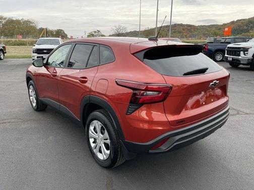 2024 Chevrolet Trax LS