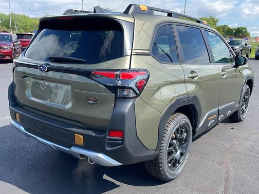 Autumn Green Metallic 2026 Subaru Forester Wilderness