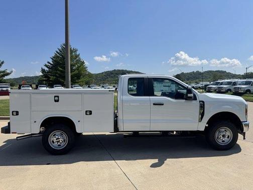 2025 Ford F-250