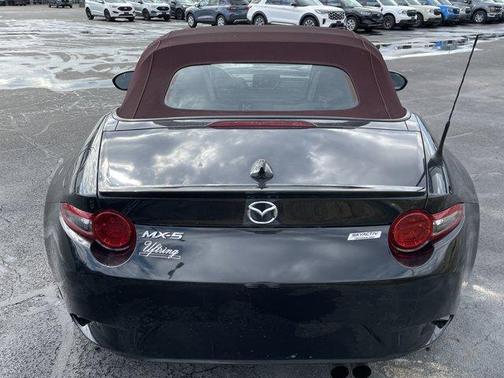 2018 Mazda MX-5 Miata Club
