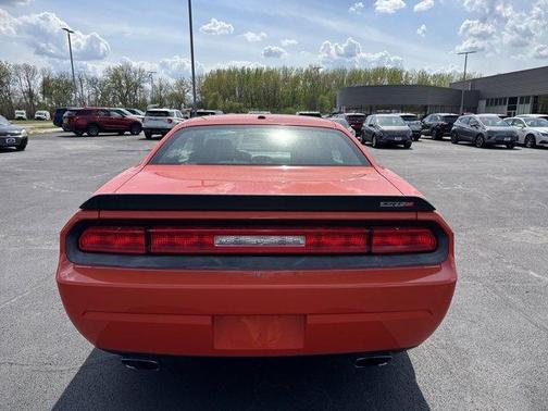 2010 Dodge Challenger SRT8