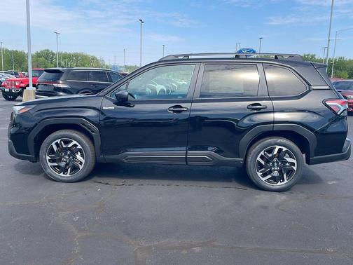 Crystal Black Silica 2026 Subaru Forester Premium