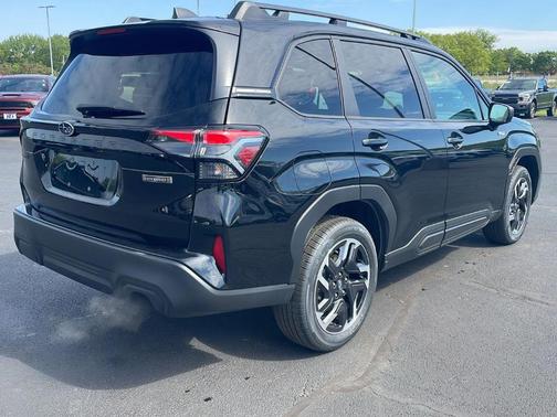 Crystal Black Silica 2026 Subaru Forester Premium