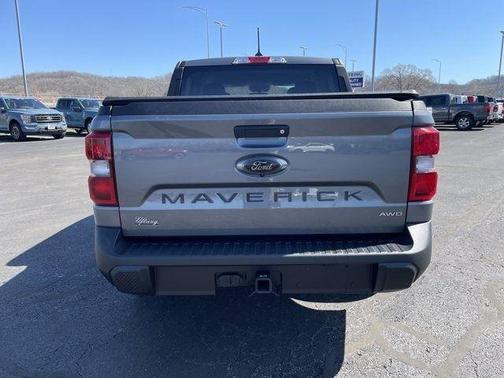 Carbonized Gray Metallic 2024 Ford Maverick XLT