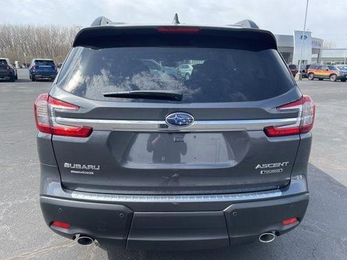 Magnetite Gray Metallic 2026 Subaru Ascent Touring