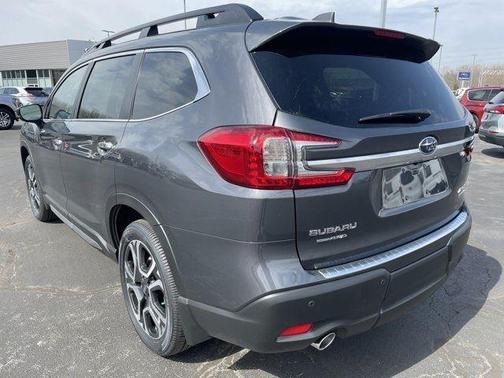 Magnetite Gray Metallic 2026 Subaru Ascent Touring
