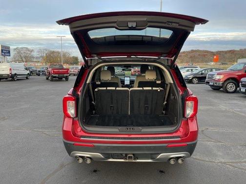 2022 Ford Explorer Platinum