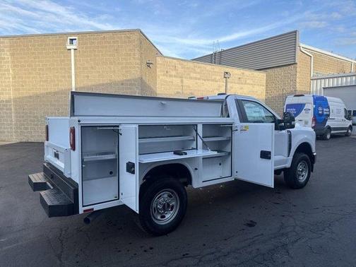 2025 Ford F-250