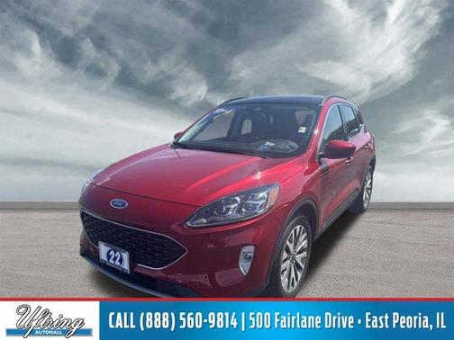 2022 Ford Escape Titanium Hybrid