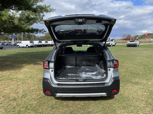 2025 Subaru Outback Touring