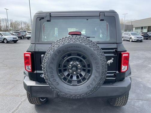 Shadow 2026 Ford Bronco Base