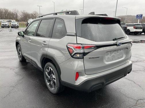2025 Subaru Forester Hybrid Premium