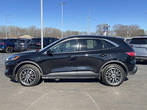 2021 Ford Escape PHEV SE