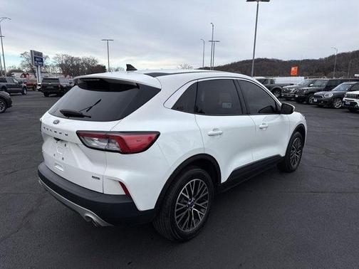 2021 Ford Escape PHEV SE