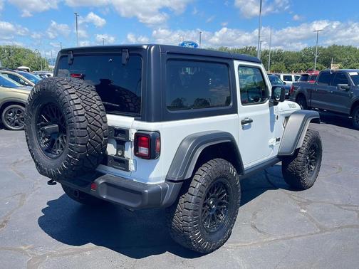 Bright White Clearcoat 2025 Jeep Wrangler Sport