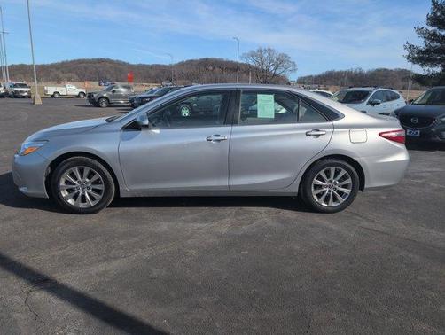 2015 Toyota Camry XLE
