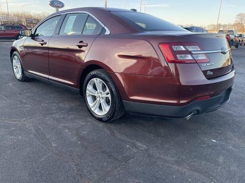 2016 Ford Taurus SEL
