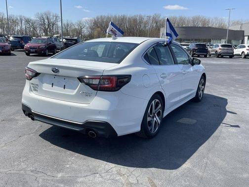 2022 Subaru Legacy Limited XT
