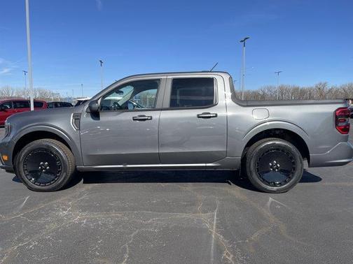 Gray Metallic 2026 Ford Maverick Lobo Standard
