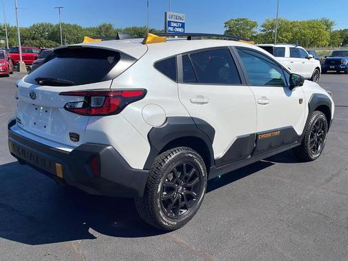 Crystal White Pearl 2024 Subaru Crosstrek Wilderness