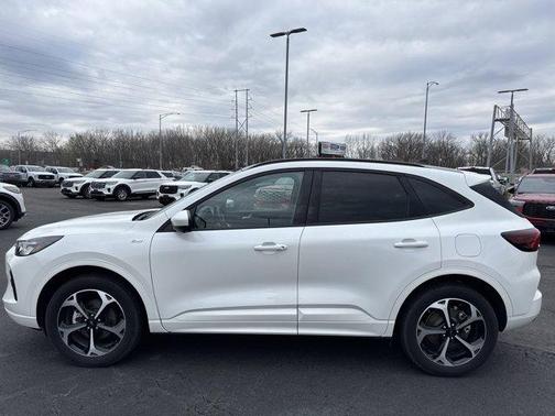 2024 Ford Escape ST-Line Select