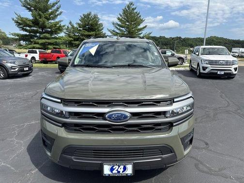 2024 Ford Expedition XLT