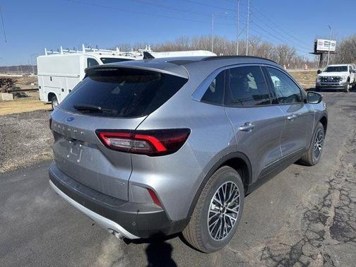 2024 Ford Escape PHEV