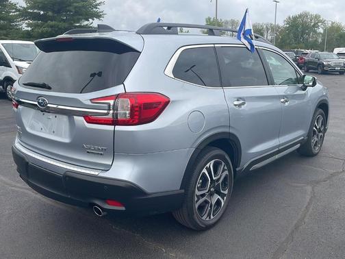 Ice Silver Metallic 2023 Subaru Ascent Touring 7-Passenger