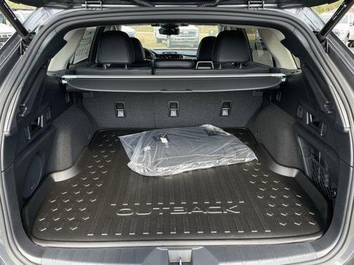 2025 Subaru Outback Touring