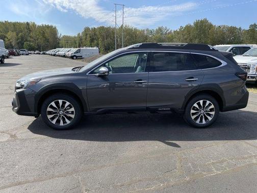 2025 Subaru Outback Touring