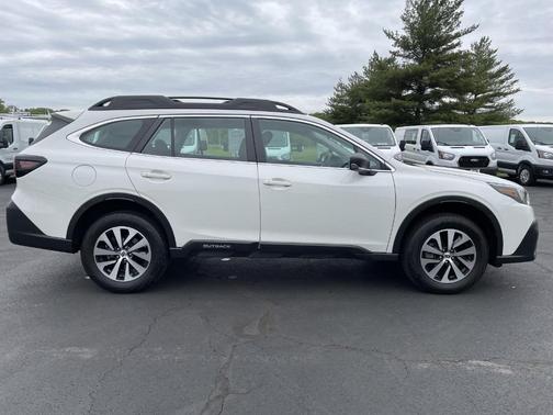 Crystal White Pearl 2020 Subaru Crosstrek Limited