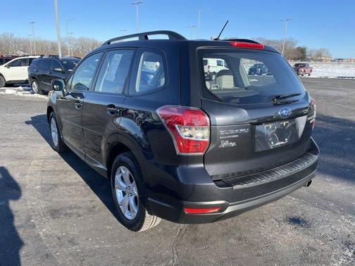 2015 Subaru Forester 2.5i