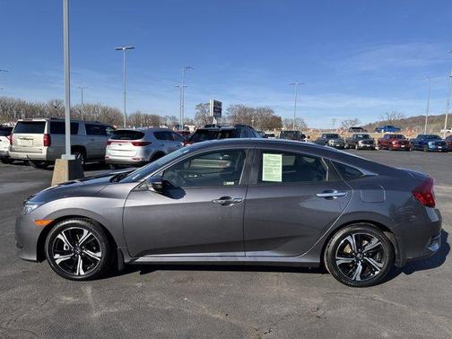 2018 Honda Civic Touring