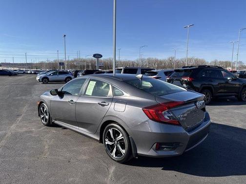 2018 Honda Civic Touring