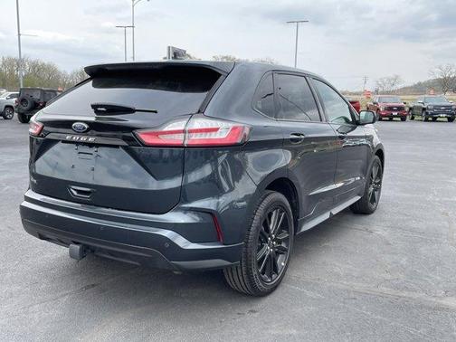 2022 Ford Edge ST Line