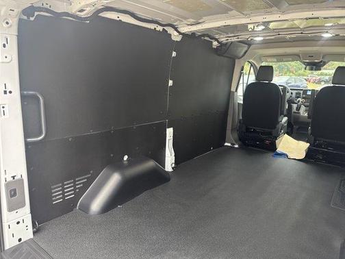 2025 Ford Transit-150 