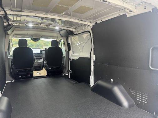2025 Ford Transit-250
